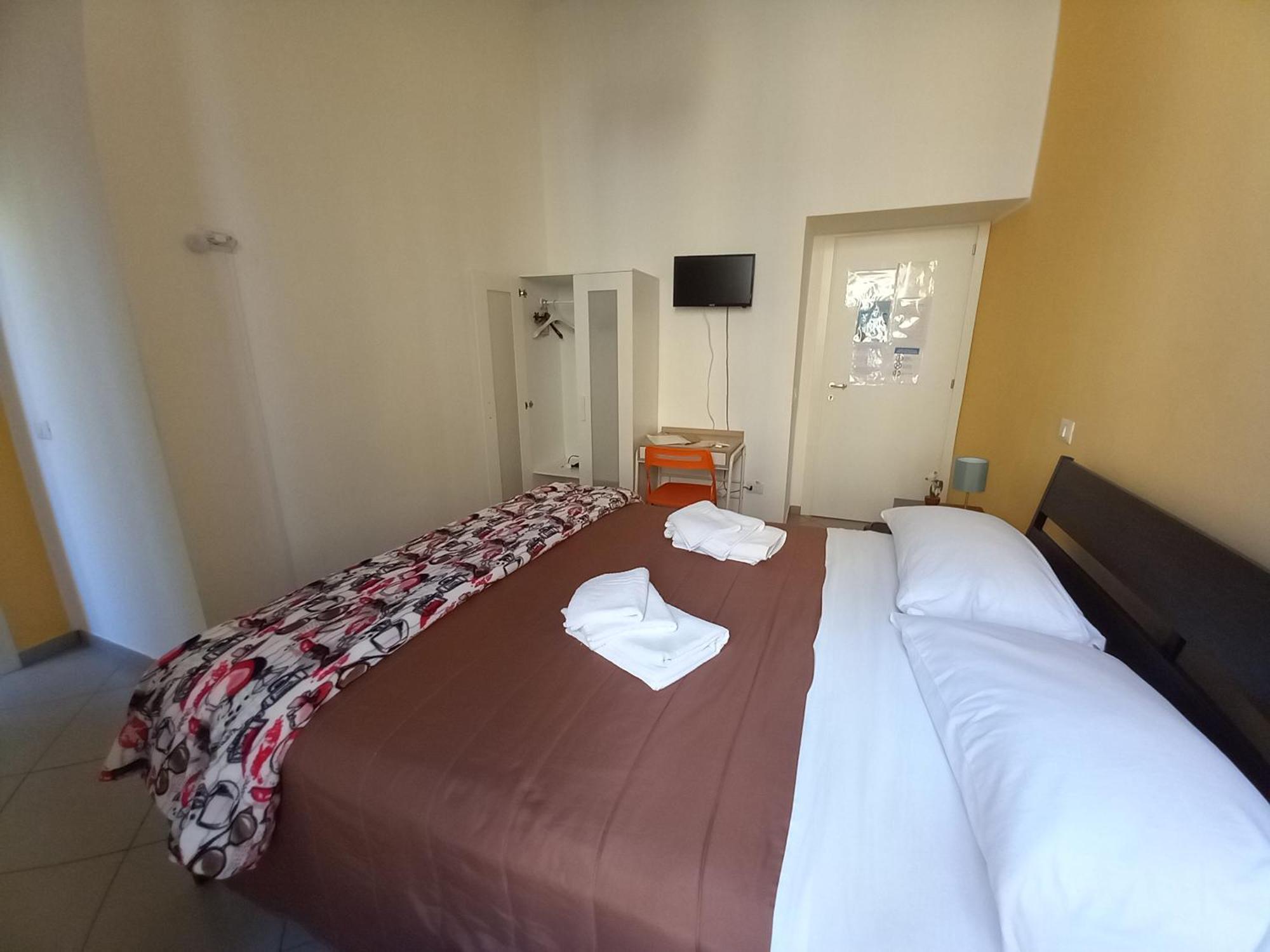 Bed and Breakfast Grigio Pesca à Salernes Extérieur photo