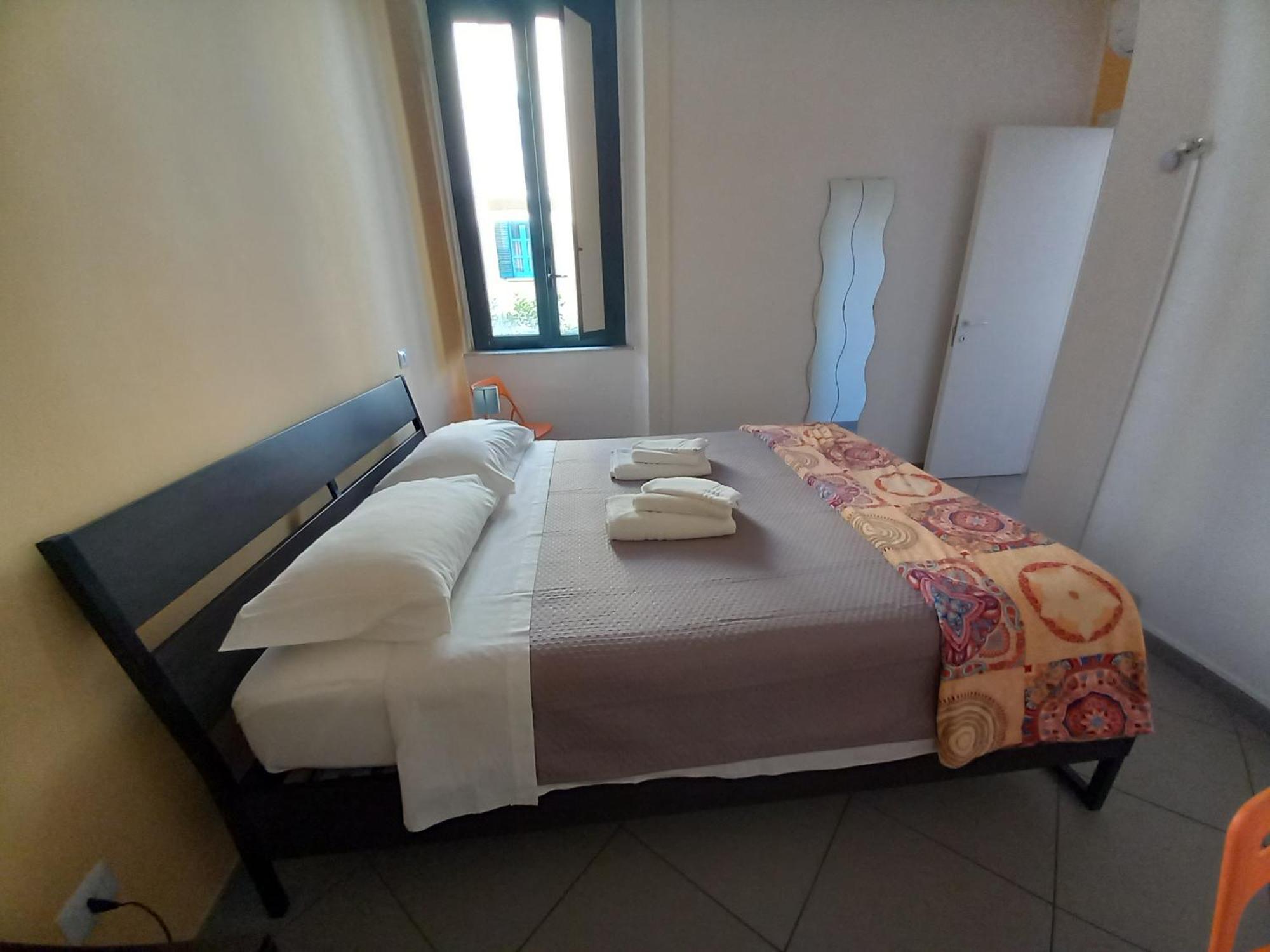 Bed and Breakfast Grigio Pesca à Salernes Extérieur photo
